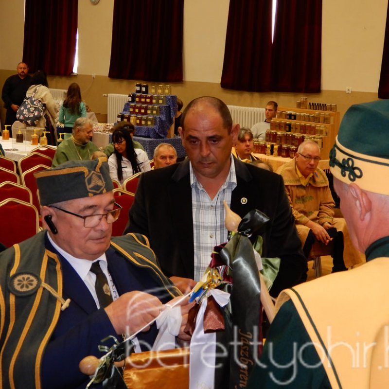 IX. Bihari Mézesnap 25